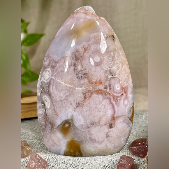 1820 Pink Amethyst Crystal Mountain Carving with Druzy - Picture 10 of 13